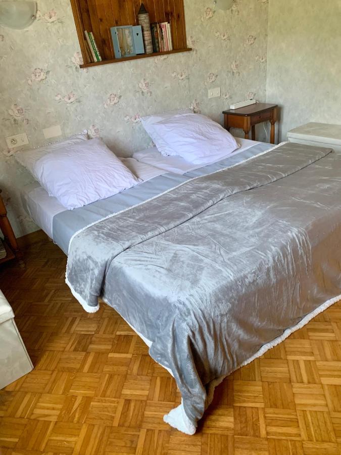 Germolles-sur-Grosne Dormez Dans La Chambre Du Meunier ! المظهر الخارجي الصورة